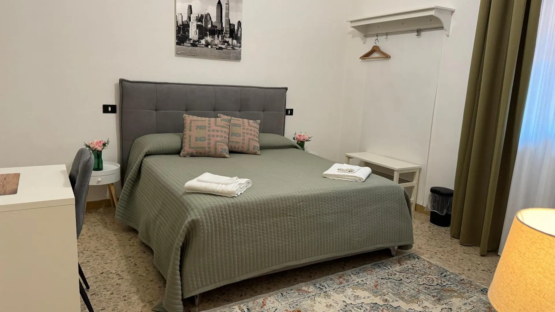 The Galaxy House Hotel Pisa Guest house