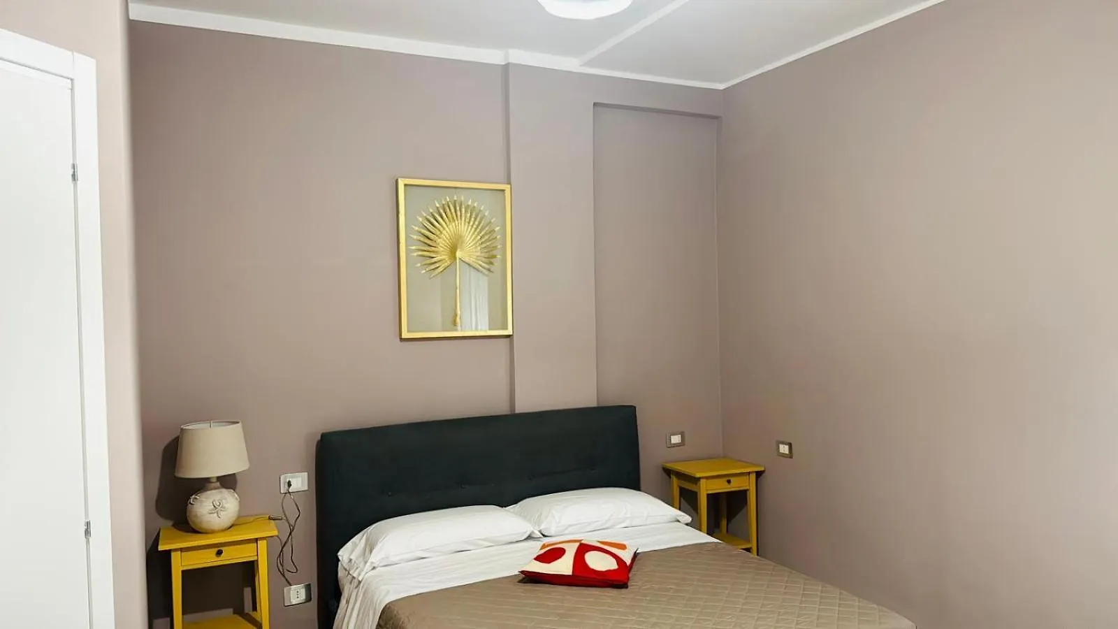 The Galaxy House Hotel Pisa 0*,