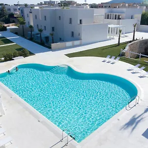 **** Aparthotel Camaro Italy