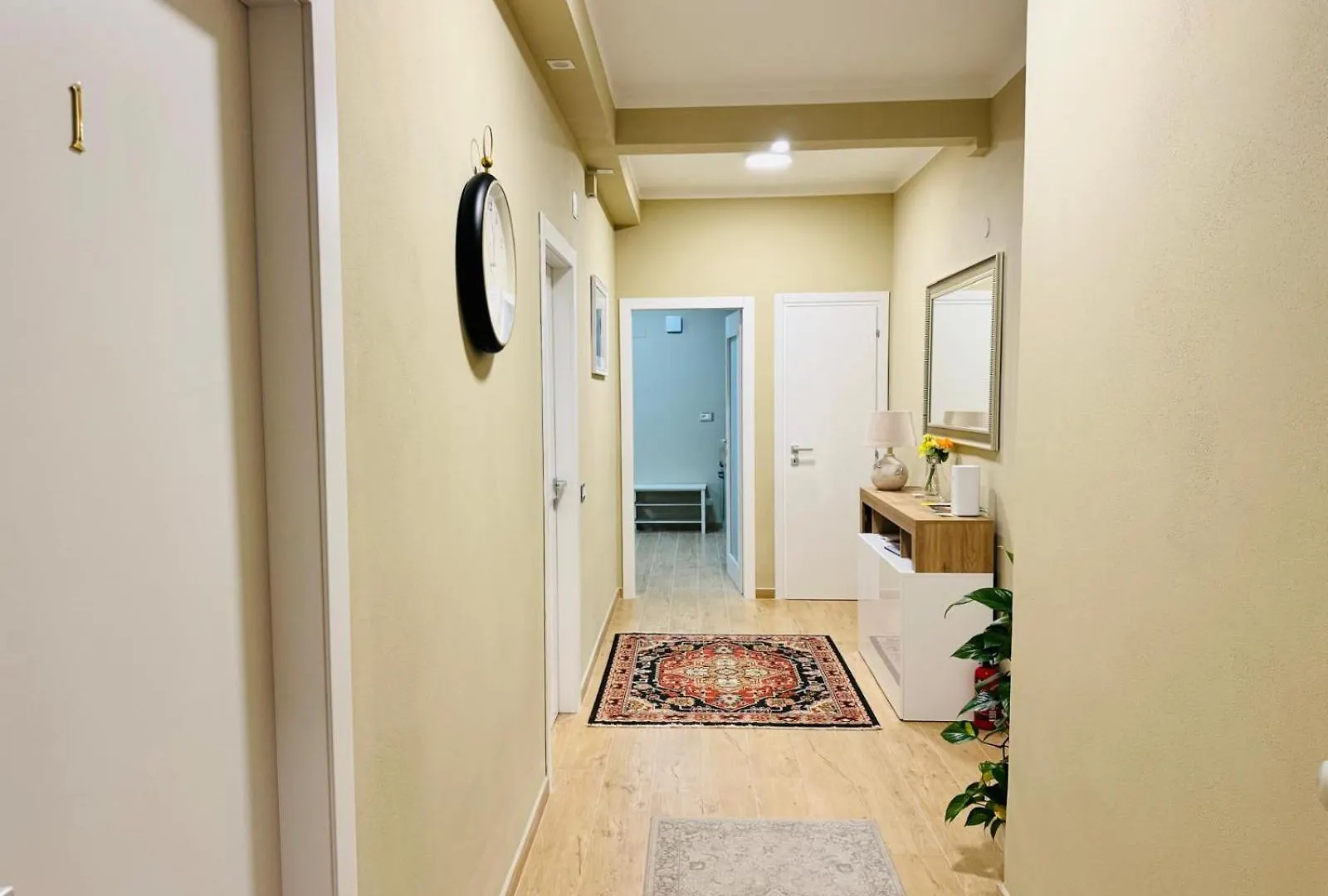 Hotel The Galaxy House Pisa Italia